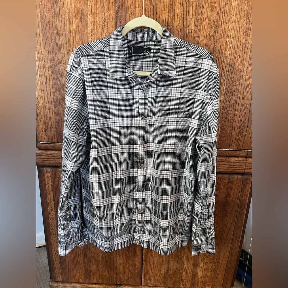 Lost Surf Stretch Flannel Button down